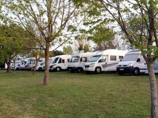 Comfort XL Package (1 tent, trailer, or RV / 1 car / 6A electricity)