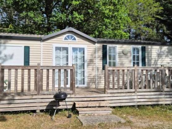 Comfort Mobile Home - 3 bedrooms - Sleeps 6 - Air-conditioned