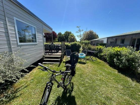 Mobil-home EQUILIBRE 3 bedrooms + TV + sheltered terrace + Dishwasher + wifi