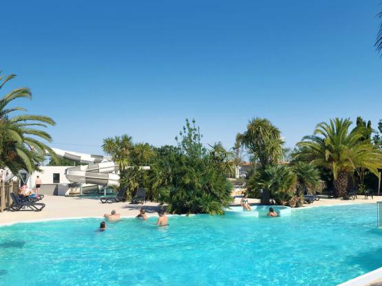 Mobilheim Confort 2 Schlafzimmer + TV  + Terrasse