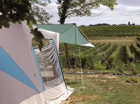 Comfort Package (1 tent, caravan or motorhome / 1 car / electricity 10A)