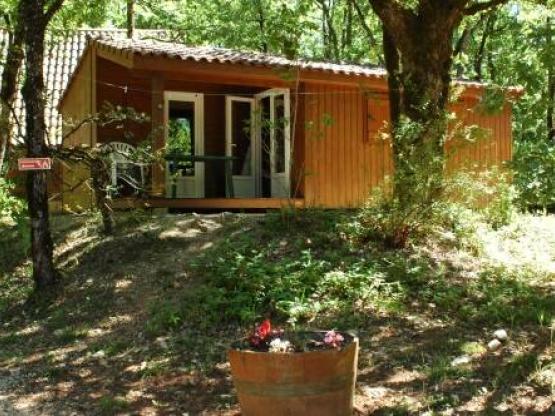Chalet with covered terrace