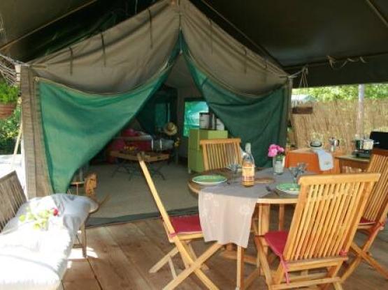 Lodge tent - without toilet blocks