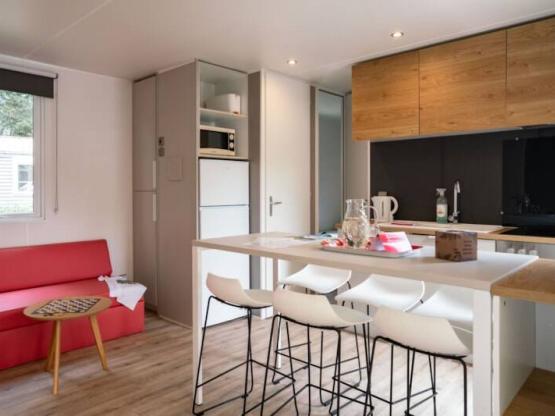 MOBILE-HOME 12 people  - 6 Bedrooms - 2 bathrooms - RIVIERA FAMILY - 33 + 33m²