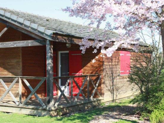 Chalet 35m² with sheltered terrace (2 Bedrooms)