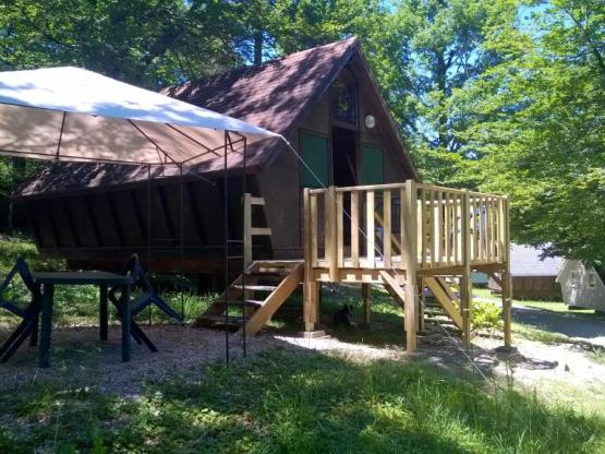 Hut on stilts - terrace