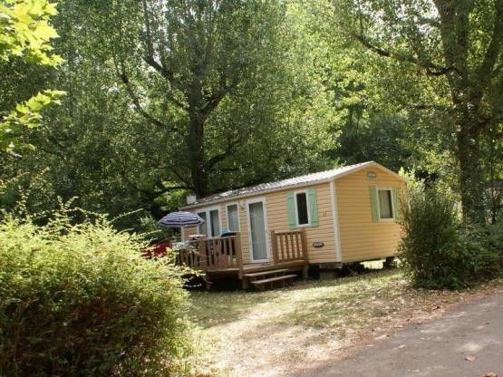 Mobil-home with terrace