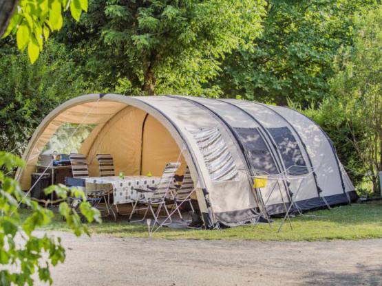 Campingpitch, including 2 people, electricity and car