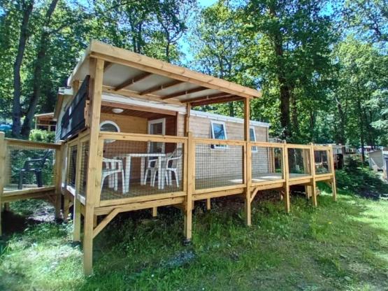 Standard Wooden Mobile Home 24m² 2 bedrooms + semi-covered terrace 18m² + TV