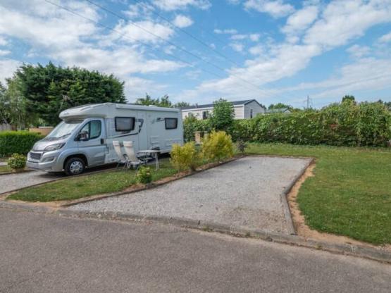 Pitch camping-car + electricity + vehicle