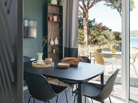 Mobil home SUPER PREMIUM ESPACE Otello, 36m², 2 bedrooms, air-conditioned, 2 shower rooms/wc,
