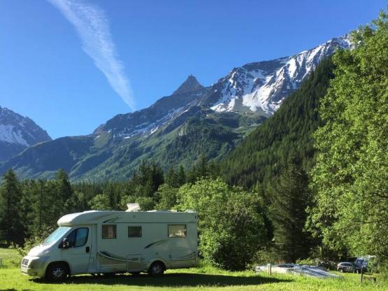 Comfort Package (1 tent, caravan or motorhome / 1 car / electricity 5A)