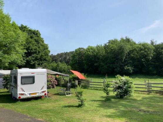 Camping : Pitch for caravan or camper van (electricité not included)