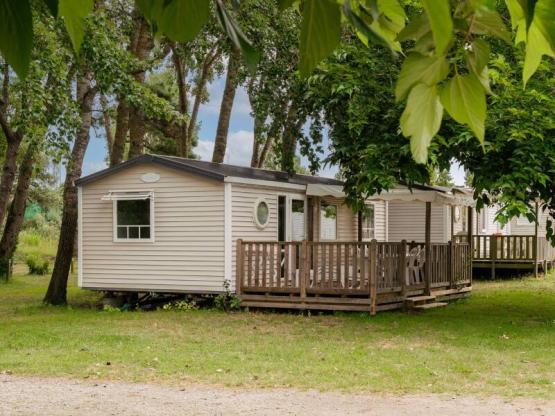 Mobile home Comfort 31m² (3 bedrooms) + TV +  sheltered terrace 18m²