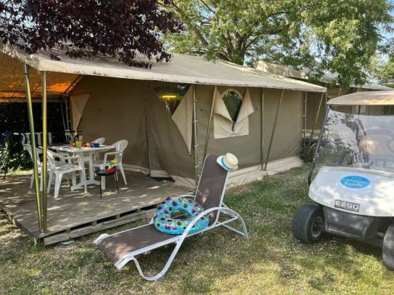 Le lodge -without sanitary facilities