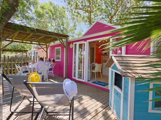 MOBIL-HOME FAMILY KIDS AIR CONDITIONED : 2 bedrooms (with children under 5y and 12 y max)
