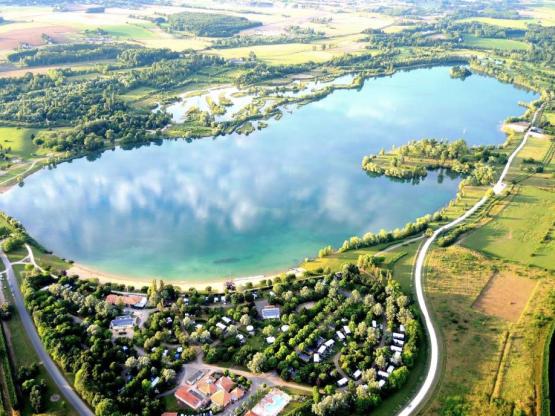 Comfort Site 100 m² with refrigerator+ electricity + water/sewage