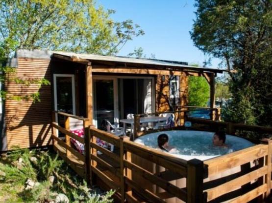 Mobil-Home Premium 2 bedrooms - air-conditioning + SPA