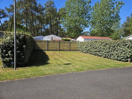 Package : 2 pers. ,Pitch + vehicle + electricity 10A