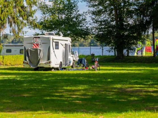 Nature Package (1 tent, caravan or motor home / 1 car)