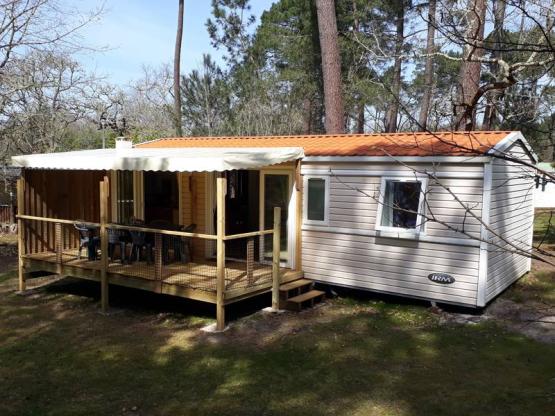 Mobile Home 3 bedrooms 30m² with air conditioning and television + sheltered terrace 6m²