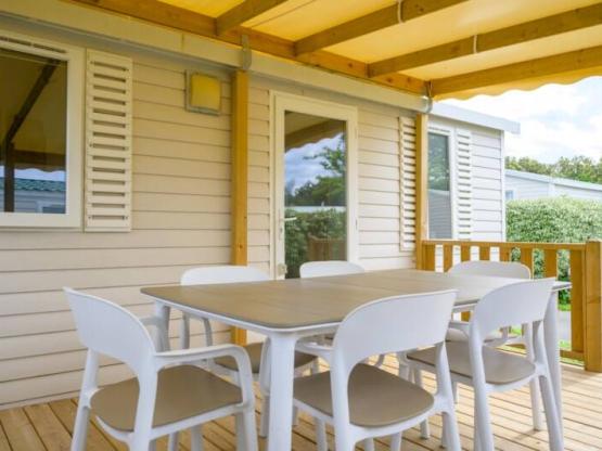 Stacaravan Super Titania 29.7 m² -  3 (slaap)kamers