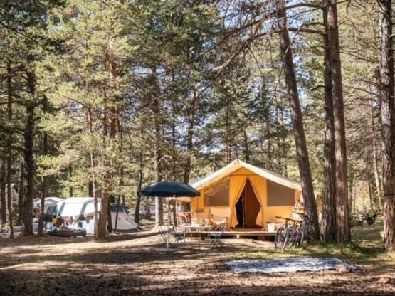 Classic IV Wood & Canvas tent