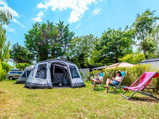 Access Pitch with water - 100m² 1 car + electricity