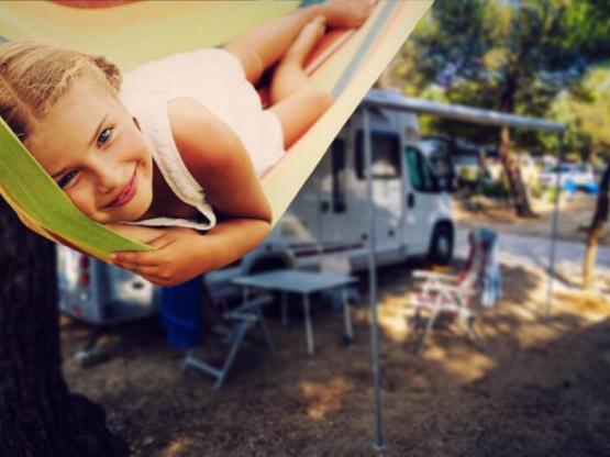 Pitch + car + tent/caravan or camping-car