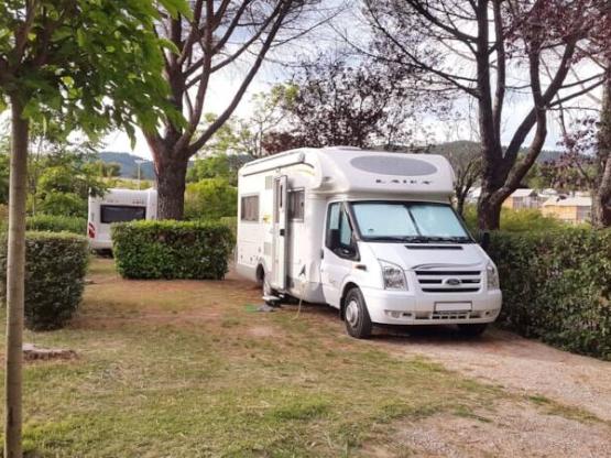 Comfort Package (1 tent, caravan or motorhome / 1 car / electricity 10A)