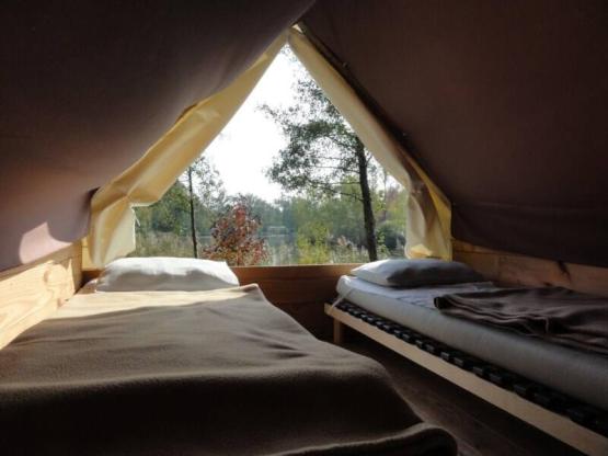 Tente Bivouac sur pilotis