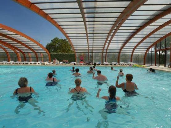 Pitch : car + tent/caravan or camping-car + electricity