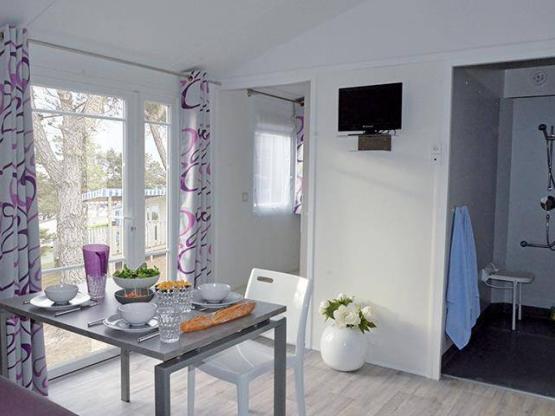 Chalet Mobile Ibiza Espace 31m² PMR (2 bedrooms + terrace)