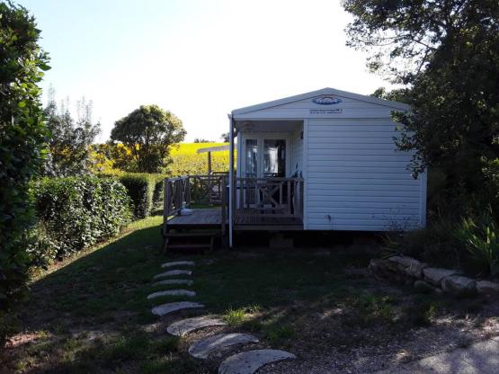 COMFORTSTACARAVAN MET 2 SLAAPKAMERS