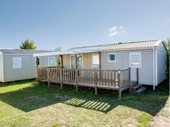 Stacaravan Confort 34m² (3 slaapkamers) - Terras