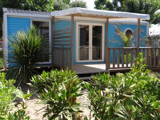 Stacaravan PITAYA 28m² - Half-schaduwrijk terras - 2 kamers