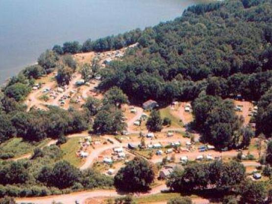 Camping package (pitch, 2 people, 1 vehicle)