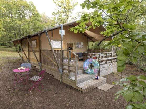 Tente Insolite Nature Family 3*