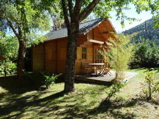 Chalet SCANDINAVE - 1 bedroom (double bed) & 1 mezzanine (2 single beds)