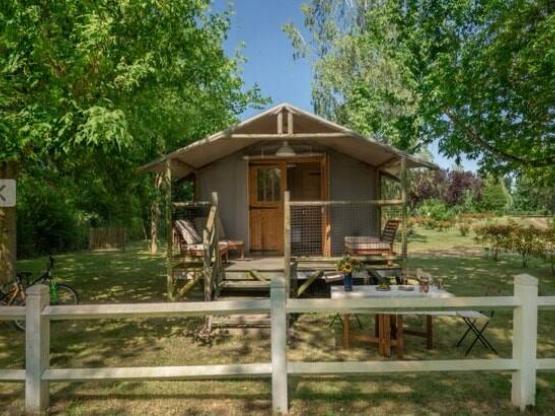 Lodge River view (2 bedrooms) + sheltered terrace