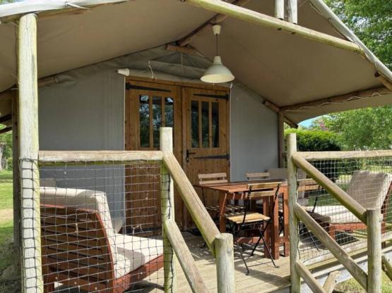 Lodge River view (2 bedrooms) + sheltered terrace