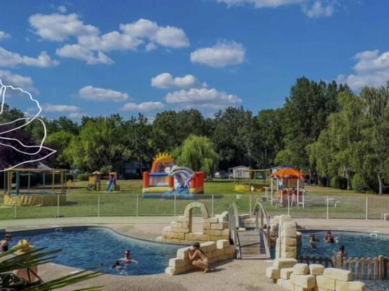 NEW // Mobilheim Confort 32 m² (2 Schlafzimmer ) + Terrasse