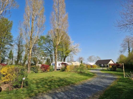 Trekking Package 1 person (without electricity), without motor vehicle