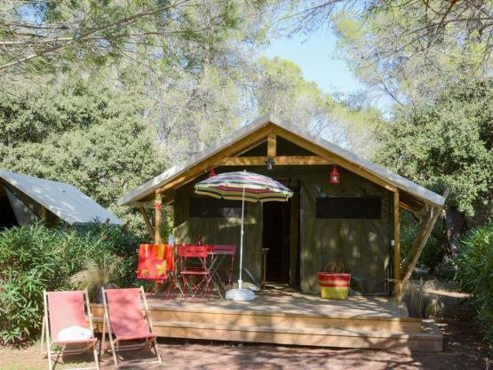 Canvas Hut QUATRO 18m² - QUIRKY ACCOMMODATION