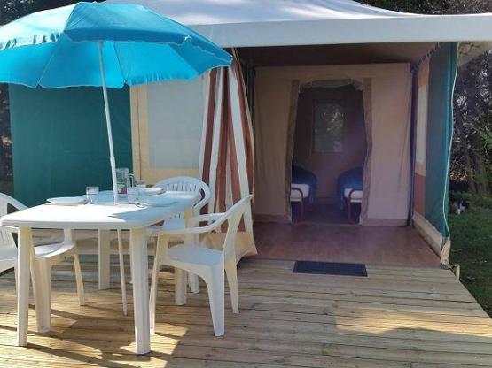 Canvas bungalow without sanitary facilities (Saturday)