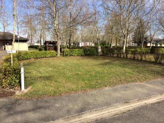 Pitch + 1 car + tent , caravan or camping-car