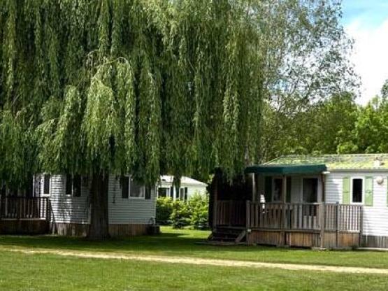 Mobile-home (2 bedrooms) + covered terrace