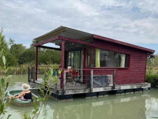 Floating Lodge 15m²