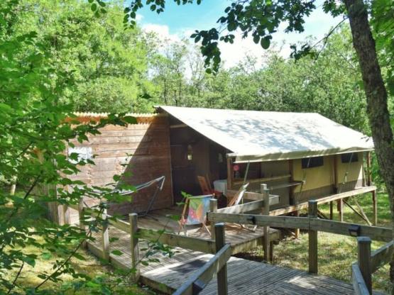 Lodge tent with bathroom