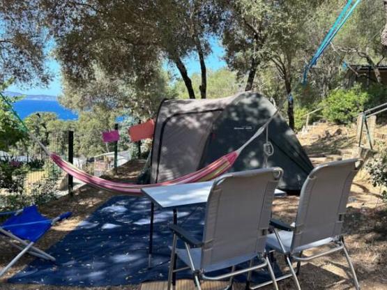 Big Pitch: tent + electricity included : 105 4* pitches